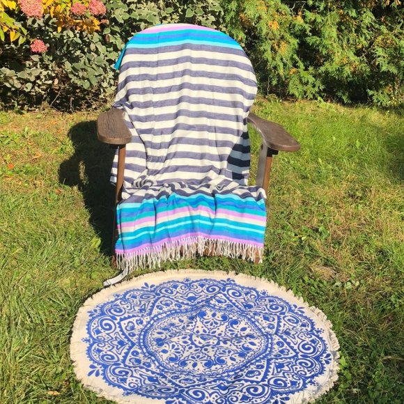 Navy Stripe Lightweight Cashmink Throw | Fraas - Picture 3 of 5